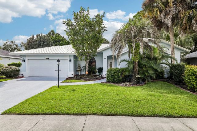 2 of 32 - 141 Lexington Drive, Royal Palm Beach, FL