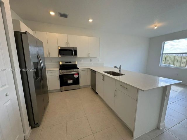 3 of 9 - 17940 Sw 358th Street, Homestead, FL