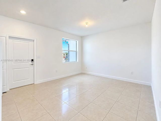 4 of 9 - 17940 Sw 358th Street, Homestead, FL