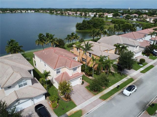 3 of 25 - 4276 Sw 179th Way, Miramar, FL