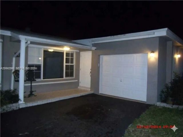3 of 31 - 9470 Nw 24th Street, Sunrise, FL