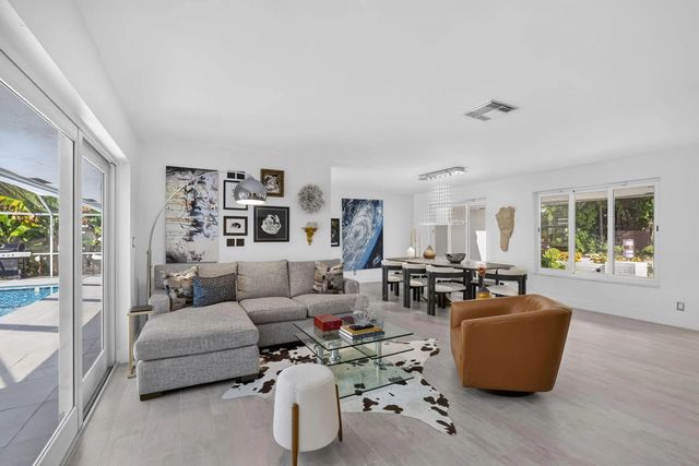 5 of 42 - 2920 Ne 52nd Street, Fort Lauderdale, FL