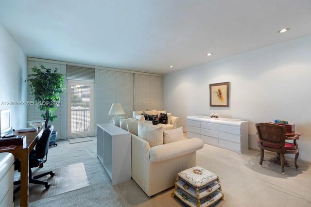 4 of 13 - 1408 Brickell Bay Drive #414, Miami, FL