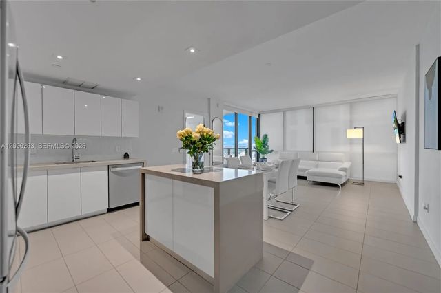 1600 Ne 1st Avenue #2916, Miami