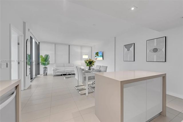 4 of 53 - 1600 Ne 1st Avenue #2916, Miami, FL