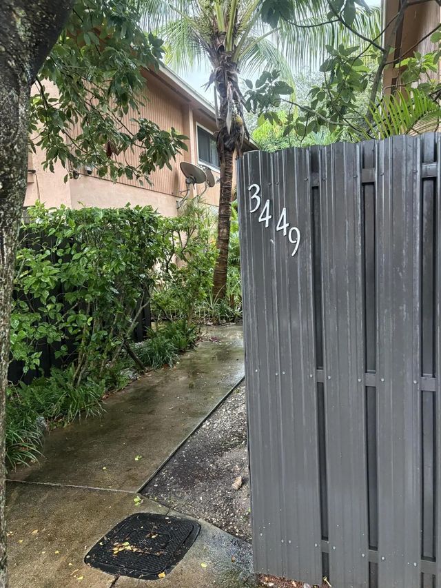 2 of 17 - 3449 Sw 52nd Avenue #3449, Hollywood, FL