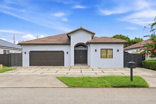 2 of 43 - 3241 Sw 147th Court, Miami, FL