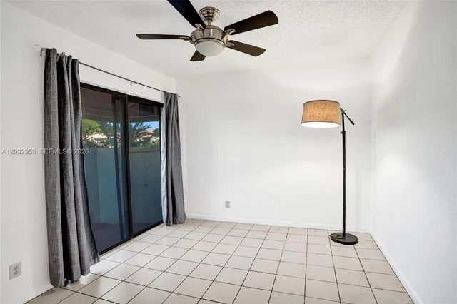5 of 34 - 105 Liberty Court, Deerfield Beach, FL