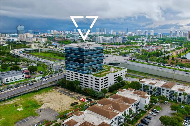 2 of 30 - 20200 W Dixie Highway #1201, Miami, FL