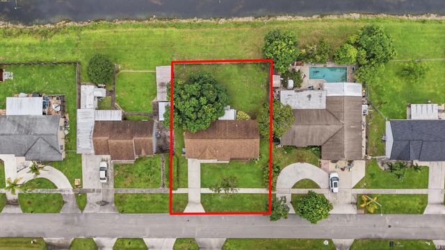 2 of 42 - 5141 Saint John Avenue N, Boynton Beach, FL