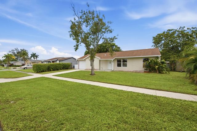 5 of 42 - 5141 Saint John Avenue N, Boynton Beach, FL