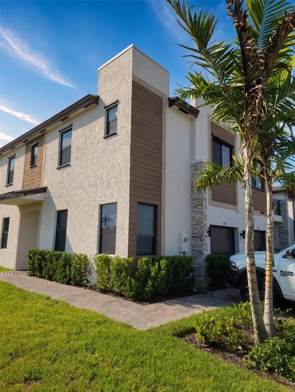 796 Ne 208th Lane #796, Miami Gardens