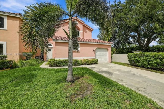 3 of 48 - 1301 Se 5th Court, Dania Beach, FL