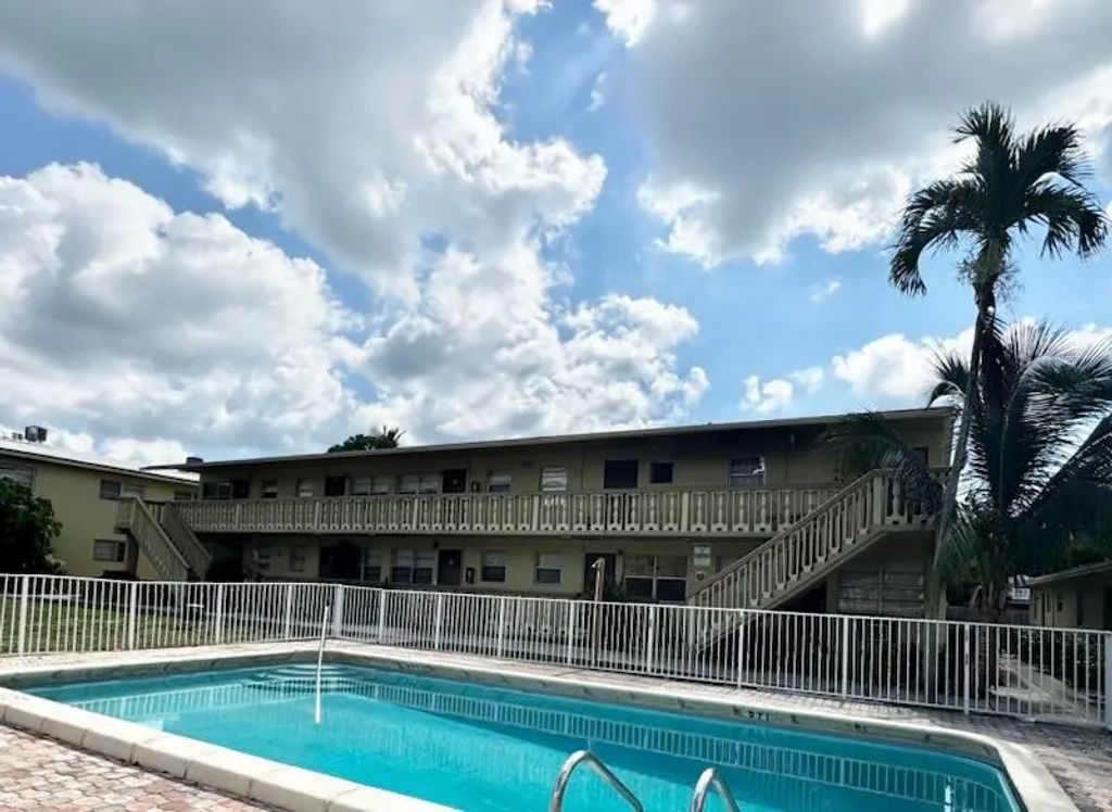 1310 S Federal Highway #30, Lake Worth Beach