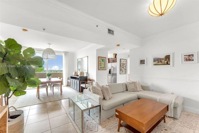 3 of 43 - 2425 Sw 27th Avenue #704, Miami, FL