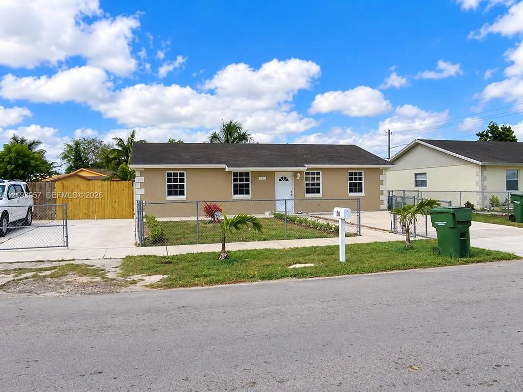 34 Sw 17th Avenue, Homestead