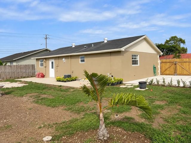3 of 5 - 34 Sw 17th Avenue, Homestead, FL