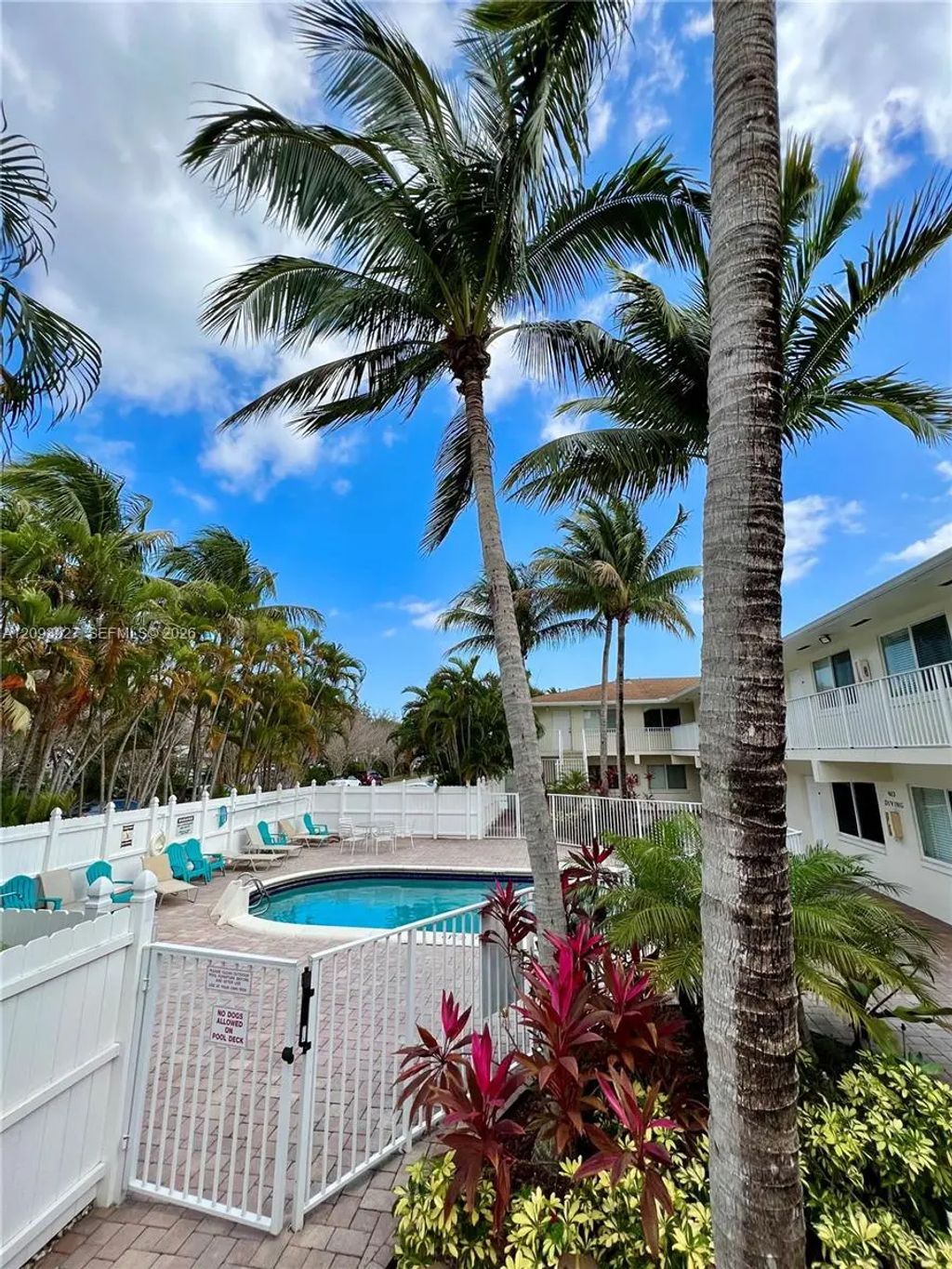 1872 Ne 46th Street #d4, Fort Lauderdale