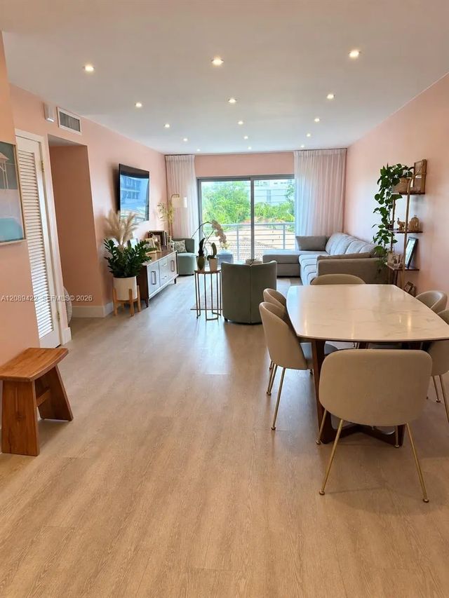 4 of 32 - 1450 Lincoln Road #406, Miami Beach, FL
