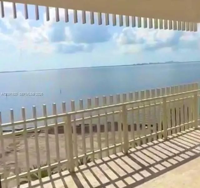 3 Grove Isle Drive #c801-c802, Miami