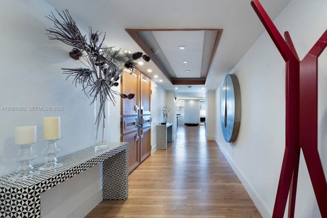 3 Grove Isle Drive #c801-c802, Miami