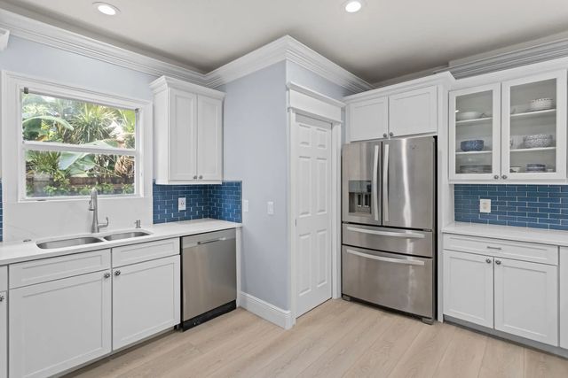 4 of 102 - 360 Gregory Road, West Palm Beach, FL