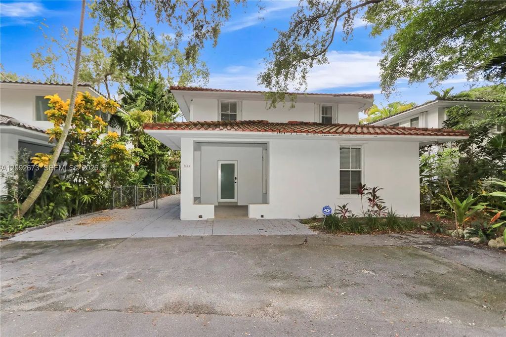 3625 Sw 37th Avenue #11, Miami