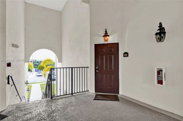 2 of 35 - 10620 Nw 88th Street #207, Doral, FL