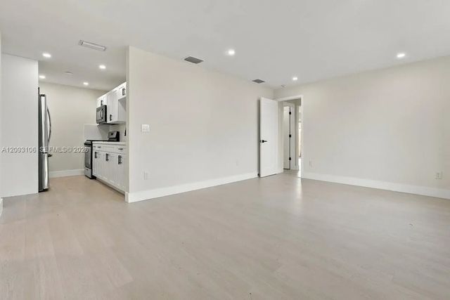 2 of 38 - 18814 Nw 46th Avenue, Miami Gardens, FL
