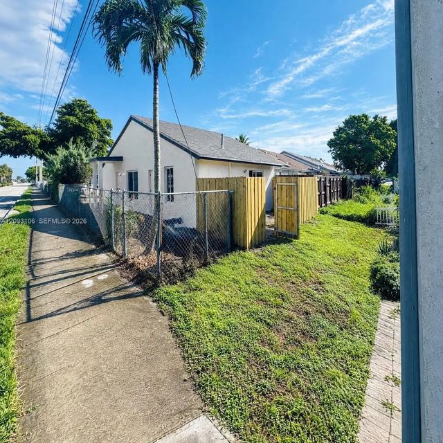 5 of 38 - 18814 Nw 46th Avenue, Miami Gardens, FL