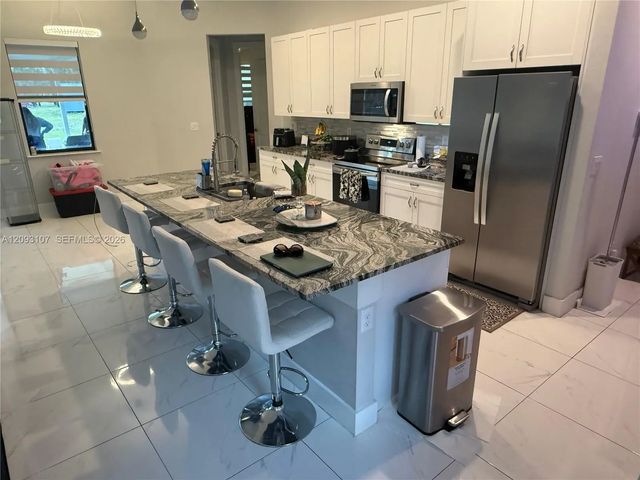4 of 21 - 2772 38th Avenue Se, Naples, FL