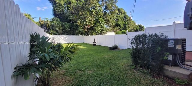 3 of 42 - 5829 Grant Street, Hollywood, FL