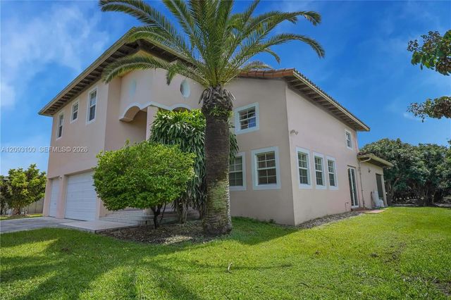 2 of 37 - 33300 Sw 202nd Avenue, Homestead, FL