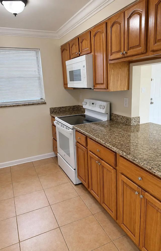 2 of 5 - 1820 N Congress Avenue #310, West Palm Beach, FL