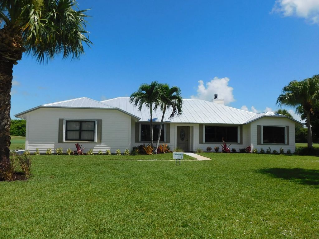 4324 Gator Trace Circle, Fort Pierce