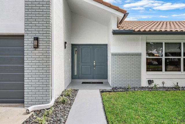 3 of 58 - 10975 Nw 19th Street, Coral Springs, FL