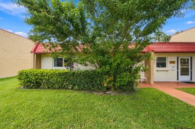 193 Lake Evelyn Drive, West Palm Beach