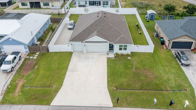 3 of 31 - 1912 Sw Fanfare Street, Port St. Lucie, FL