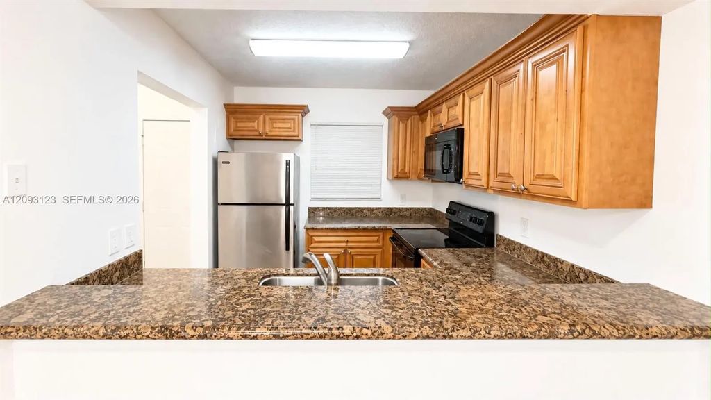 1545 Lake Crystal Drive #h, West Palm Beach