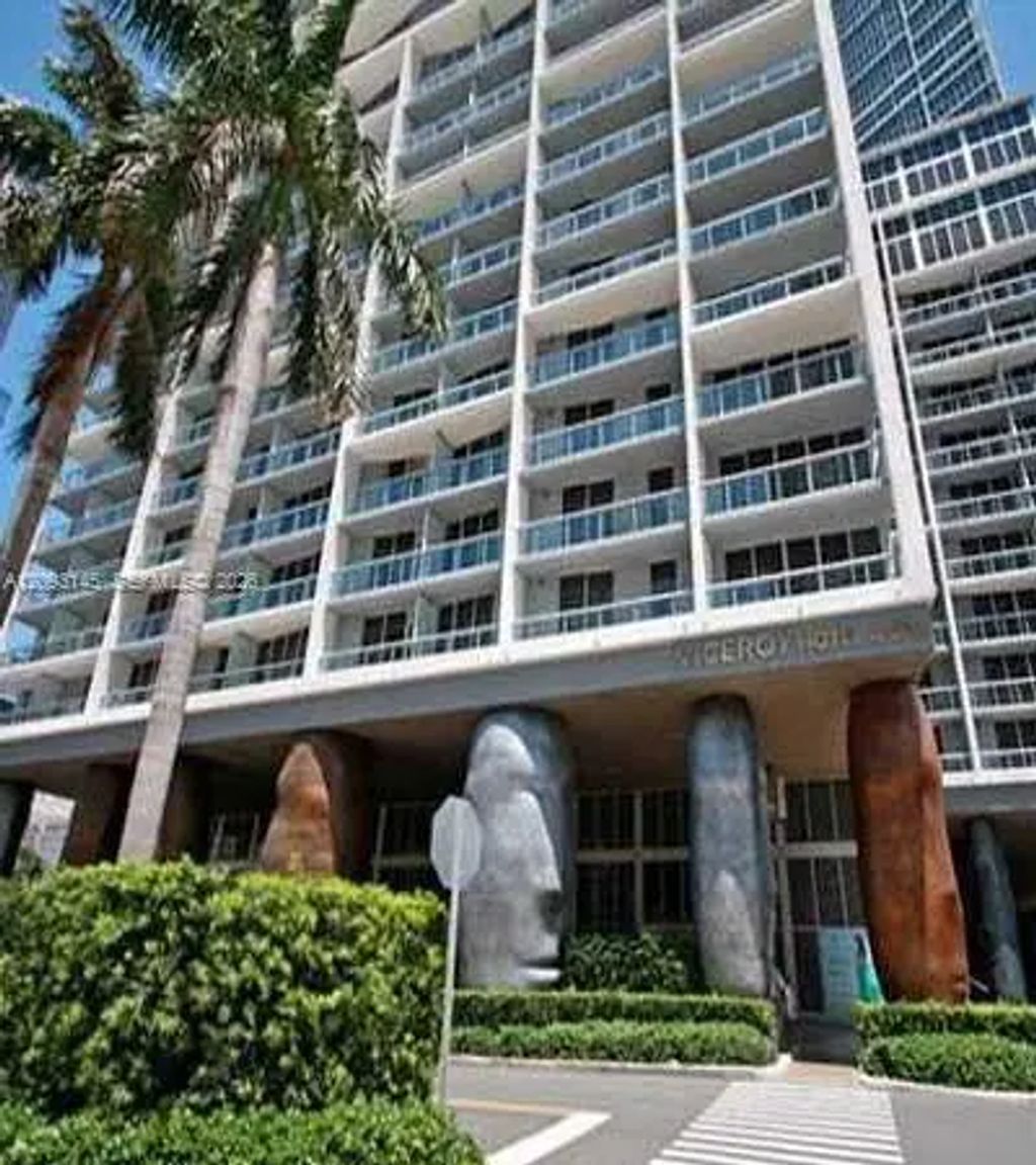 485 Brickell Avenue #1809, Miami