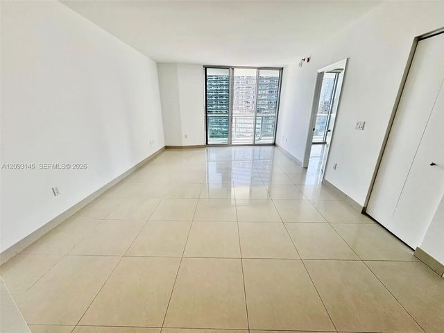 4 of 25 - 485 Brickell Avenue #1809, Miami, FL