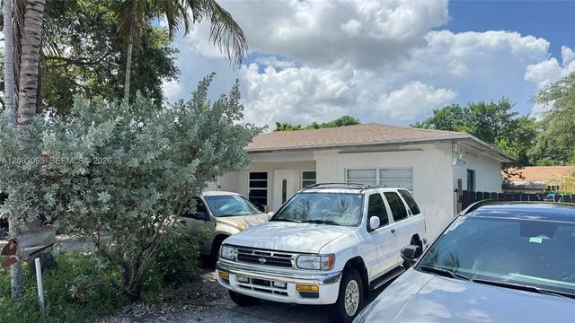 3 of 26 - 551 Ne 159th Street, Miami, FL