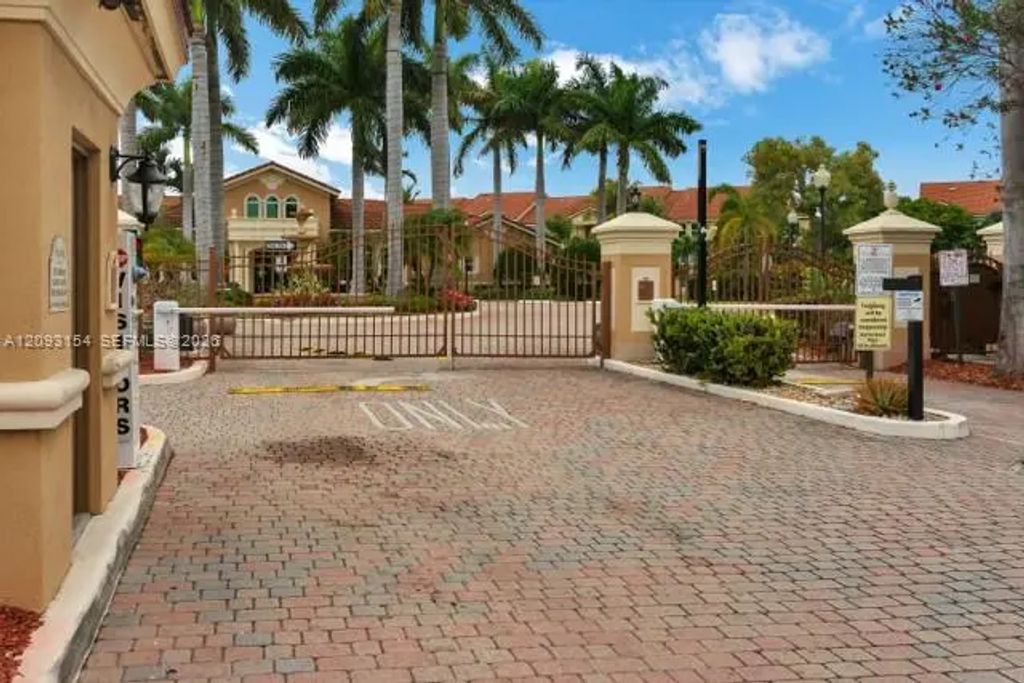 313 Villa Circle #313, Boynton Beach