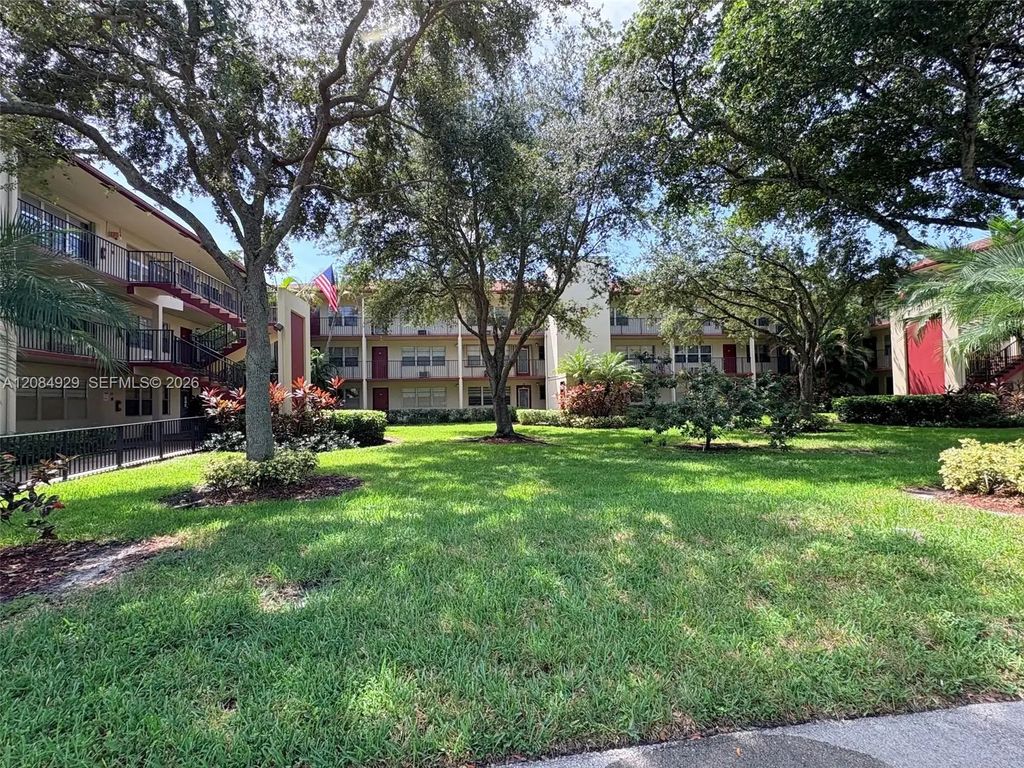 13350 Sw 1st Street #107p, Pembroke Pines