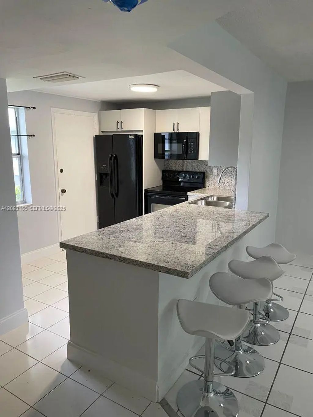 1601 Ne 191st Street #b118, Miami