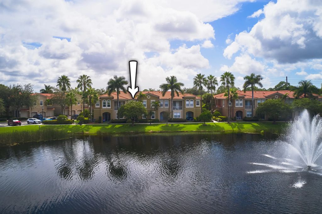 4930 Bonsai Circle #106, Palm Beach Gardens