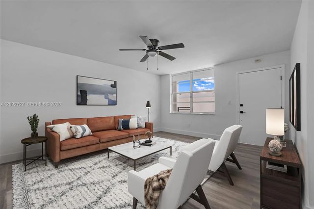 4 of 58 - 631 Jefferson Avenue #304, Miami Beach, FL