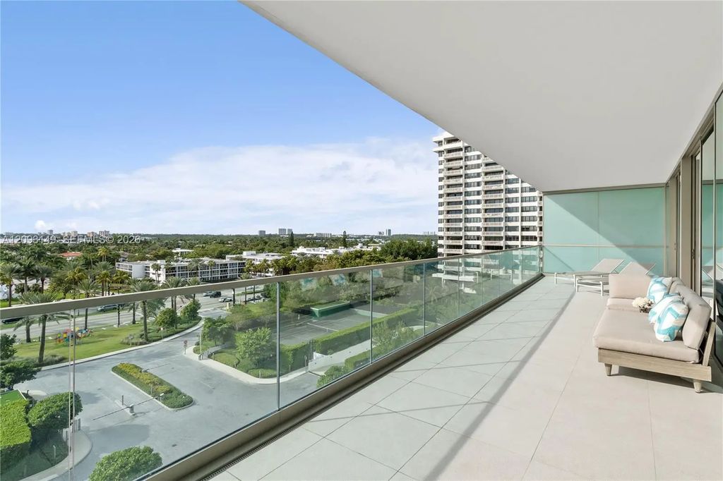 10201 Collins Avenue #705, Bal Harbour