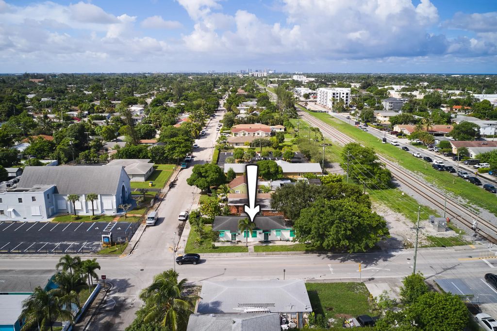 1114 7th Avenue N, Lake Worth Beach
