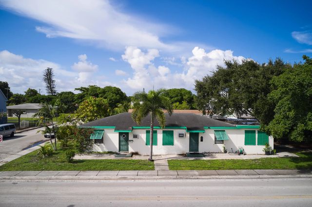 2 of 26 - 1114 7th Avenue N, Lake Worth Beach, FL
